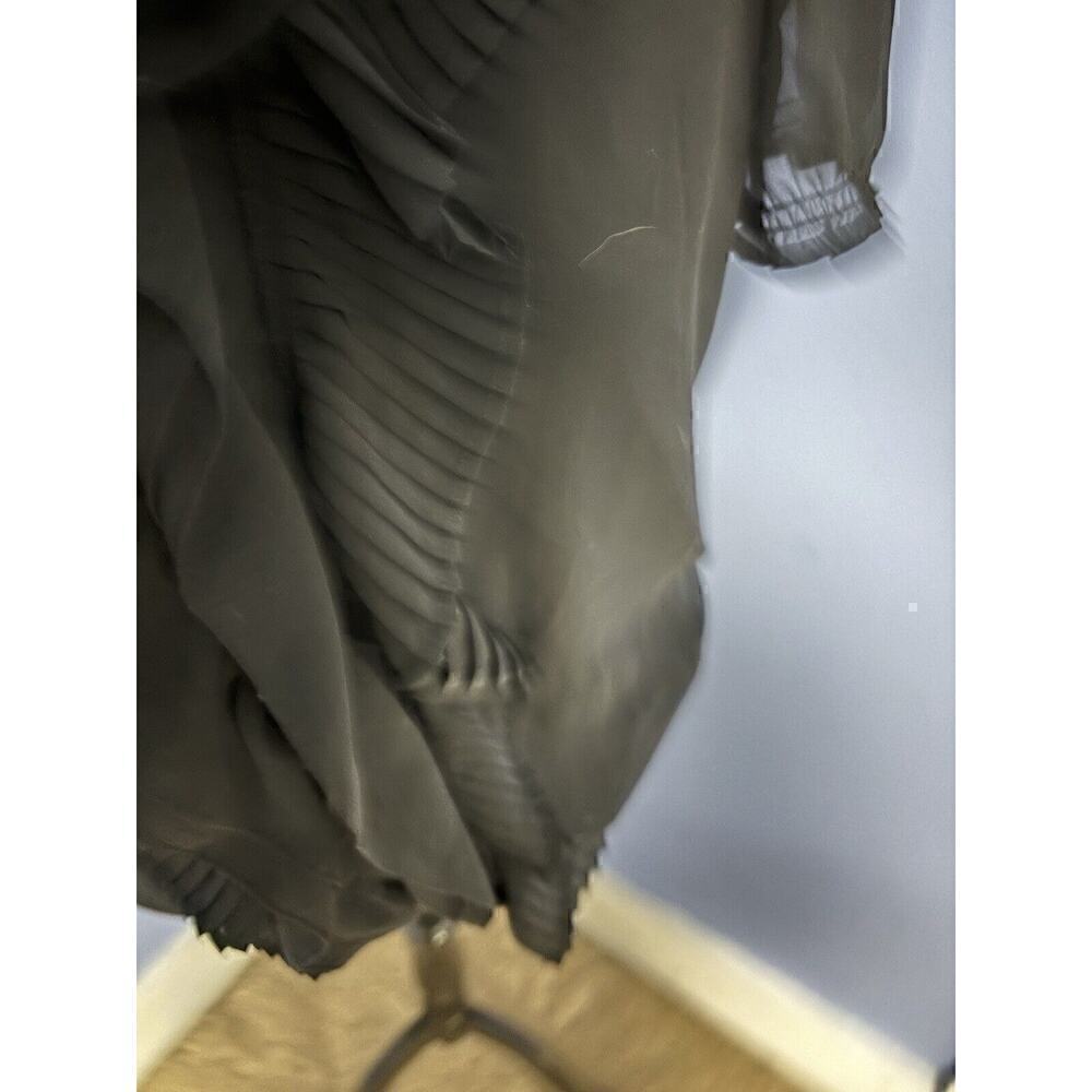 Apt.9 Women's Ruffle Blouse with Cami Black size Small - Picture 4 of 7